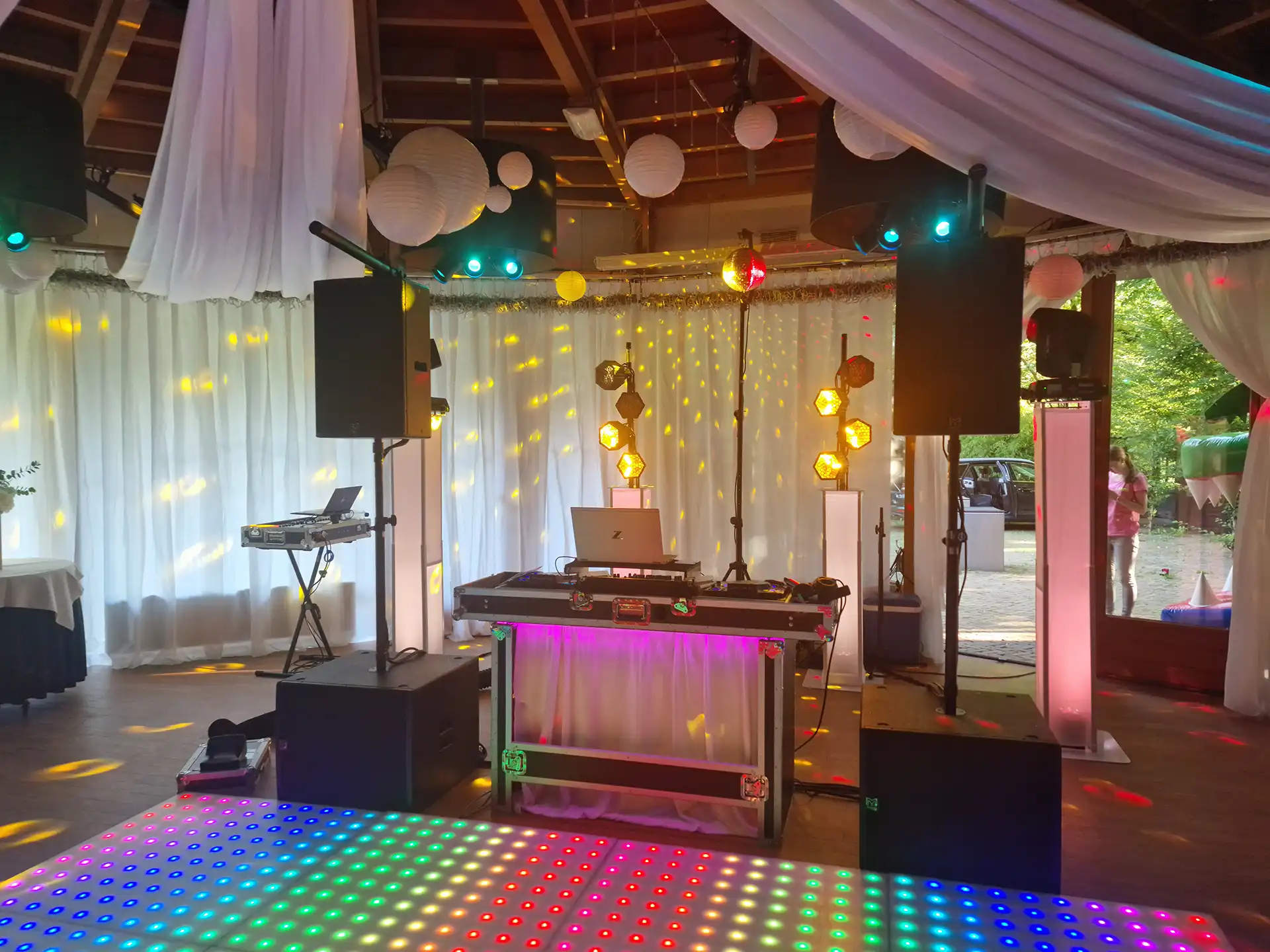 Welkom bij Bruiloft DJ Friesland